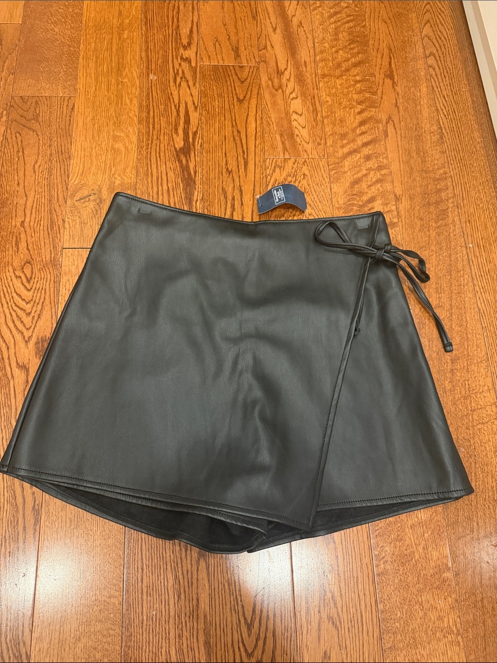 Abercrombie & Fitch Black Faux-Leather Wrap Skort with Side Tie